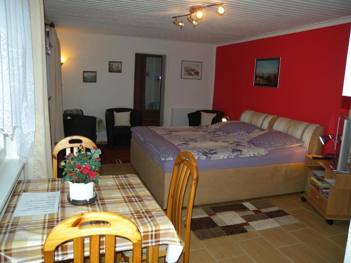 Holiday Home In Bergen Auf Ruegen 2852 Bergen Auf Rugen Exteriör bild
